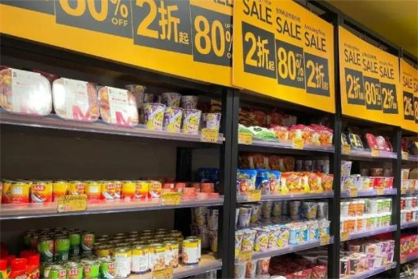 橙本價(jià) 折扣零食連鎖店如何撬動萬億市場